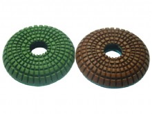 Convex polishing pads (DMC02)